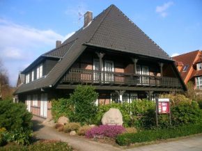 Гостиница Landhaus Pension Zum Heidewanderer  Бад-Бевензен